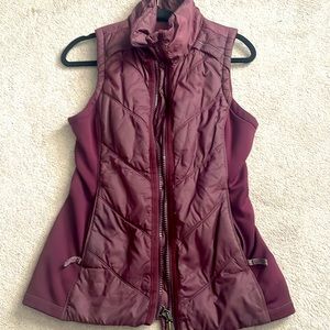 Perfect condition Athleta Rock ridge Vest